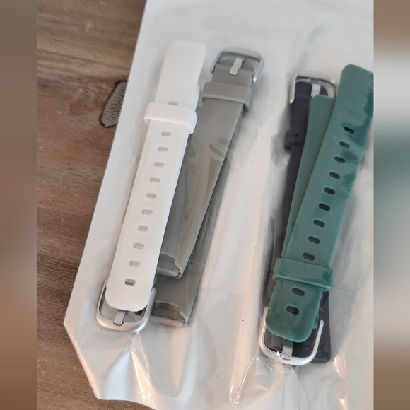 ⌚ 30 Fitbit Luxe Sport Bands Set – 5 Packs of 6 Bands, NEW, Sealed - Picture 4 of 12